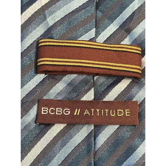 Bcbg Attitude, Blue, 100% Silk, Men’s Neck Tie, Made In China - Picture 8 of 9